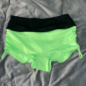 •PINK sports swimming shorts•